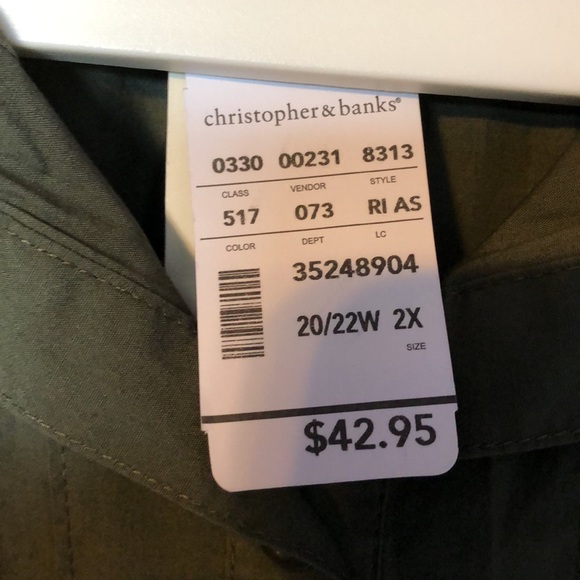 NWT CJ Banks Women’s quarter sleeve button down shirt 2x - Picture 3 of 9